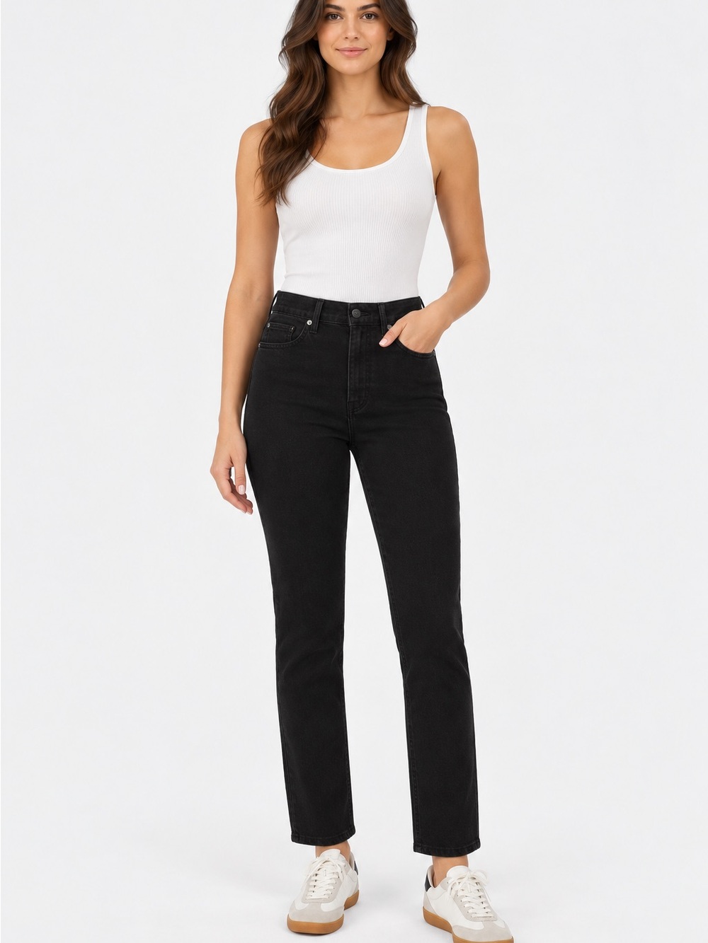 High-Rise Straight Leg Jeans in Black